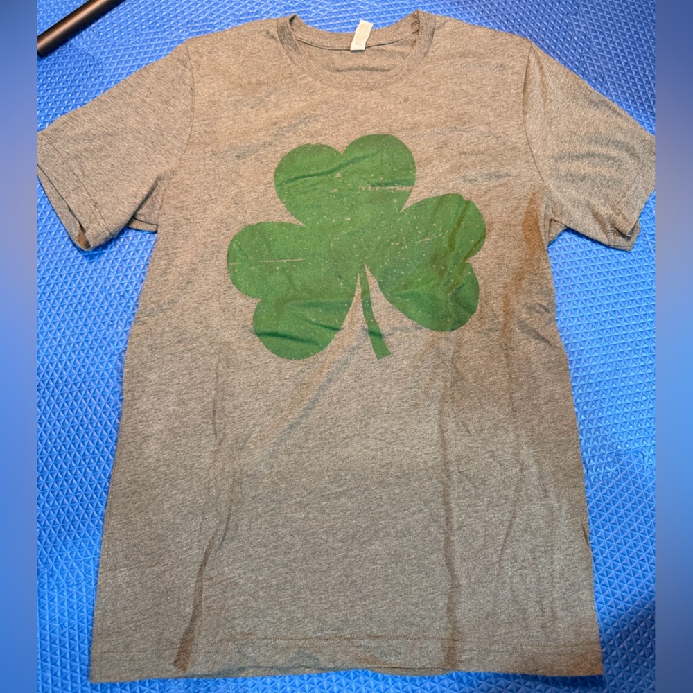 Green Shamrock Irish Gray Tee